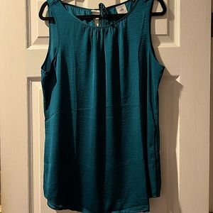 CAbi Large Sleeveless Blouse
